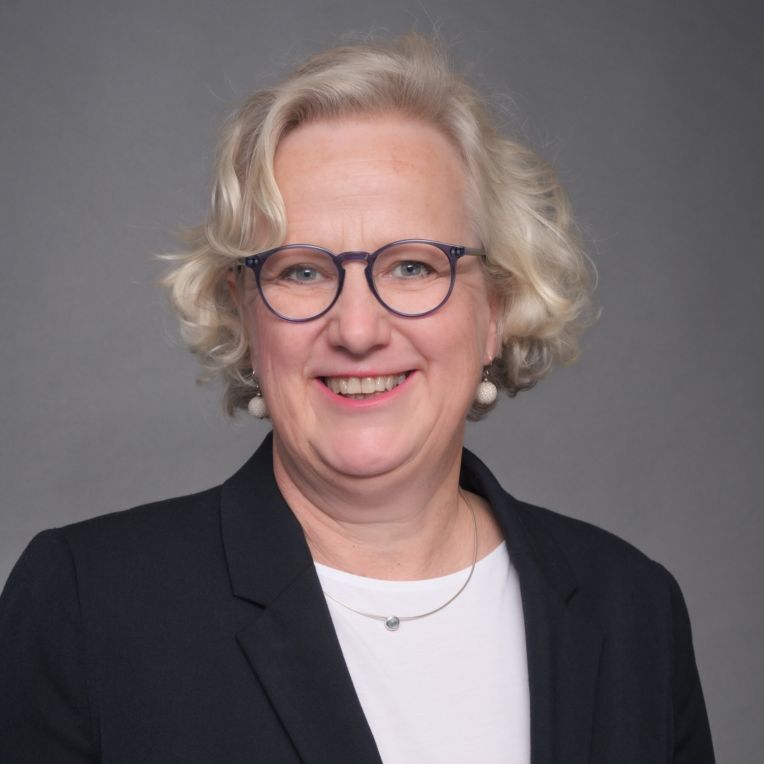 Leitung Simone Sukstorf